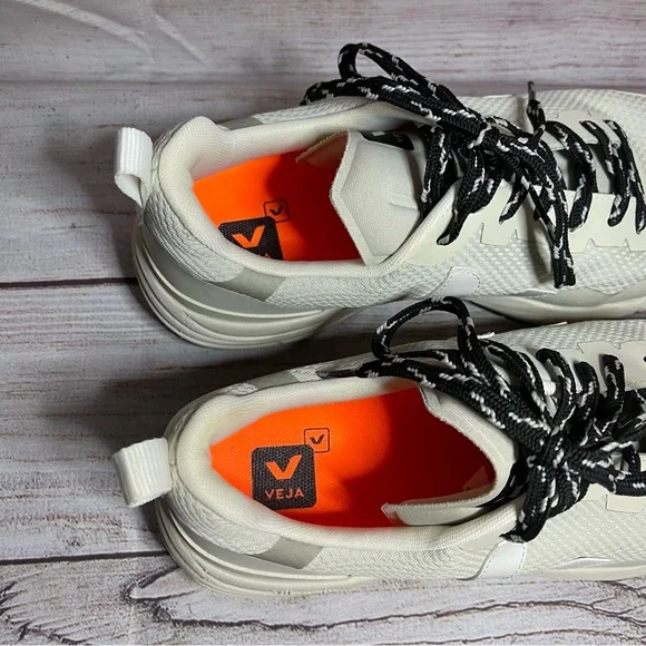 Sold - Picture 2 of 8